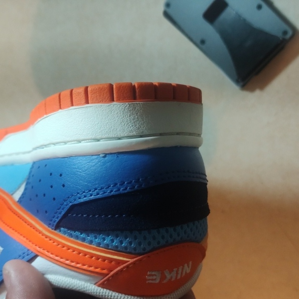 Size 7 Men's Orange Blue And White Nike Dunks With Verified Authenticity Coins - Picture 14 of 16